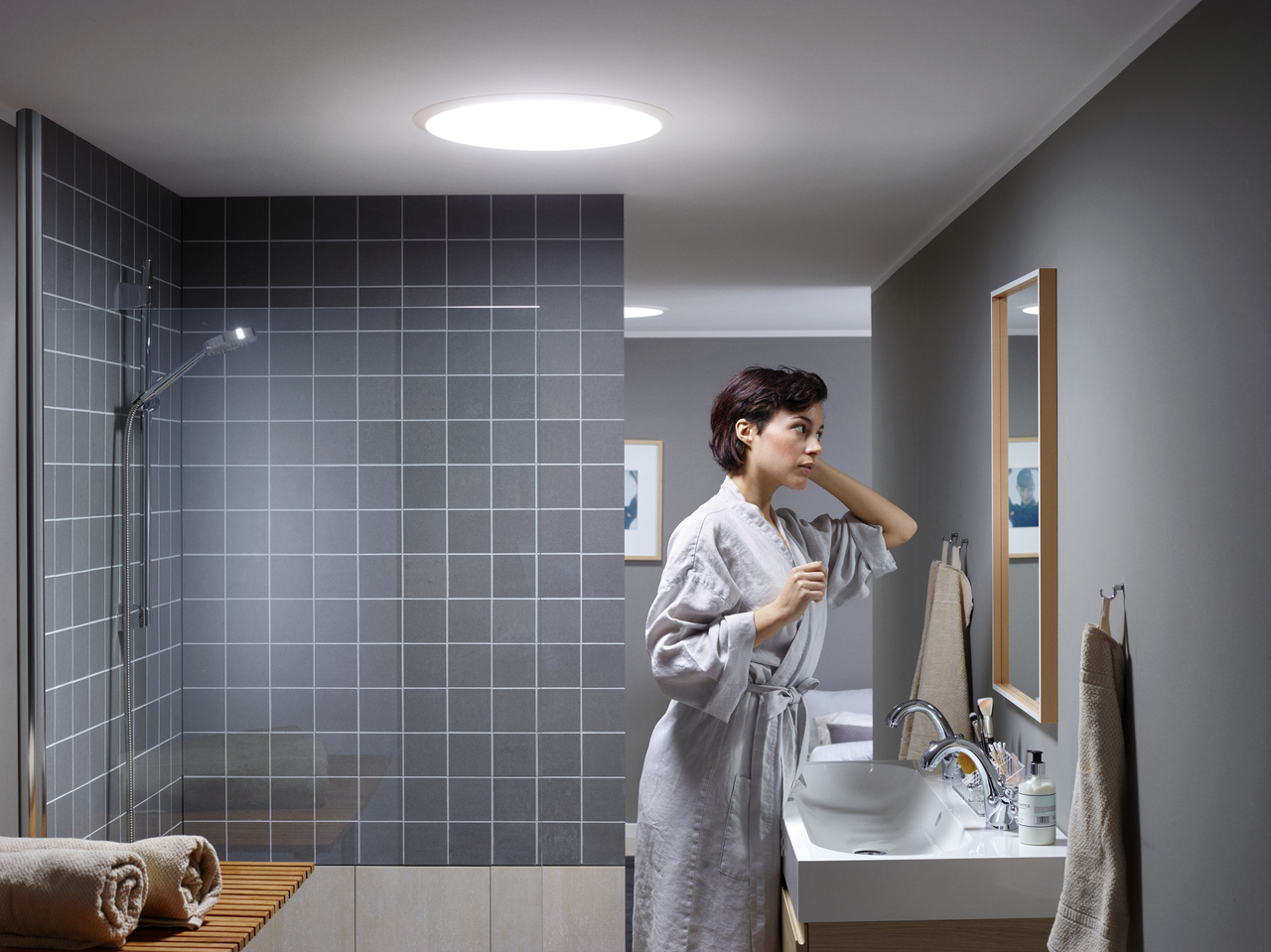 Créer un puit de lumière VELUX dans une salle de bain - A Ciel Ouvert